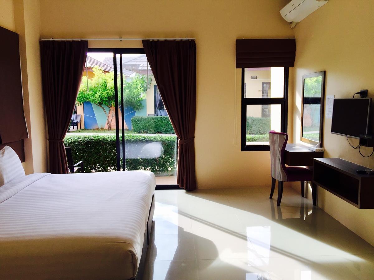 Green Adamas Resort Chumphon Exterior foto