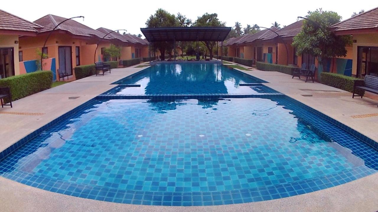 Green Adamas Resort Chumphon Exterior foto
