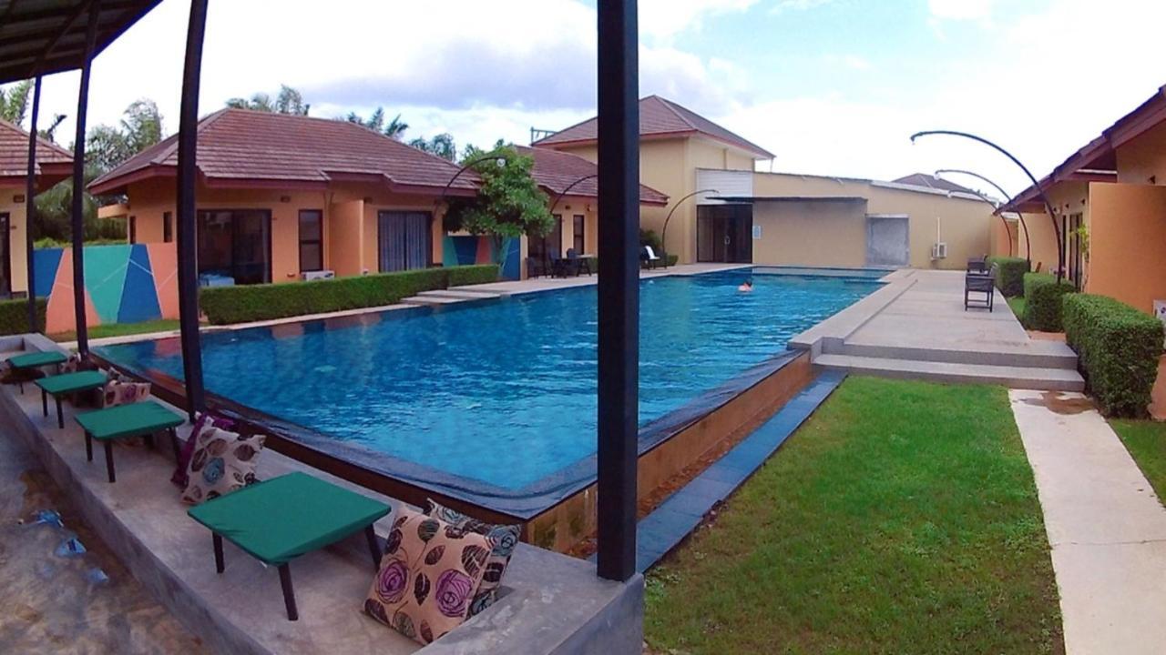Green Adamas Resort Chumphon Exterior foto